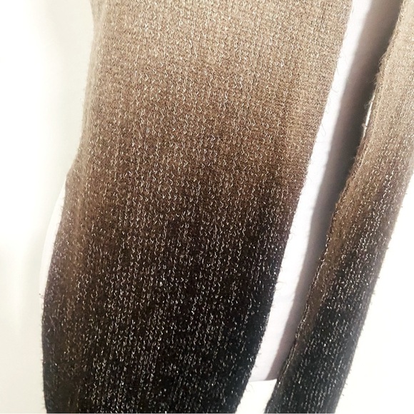 Cejon Women’s OS Color-block Scarf in Neutral Colors with Little Bit of Shimmer - Picture 4 of 7